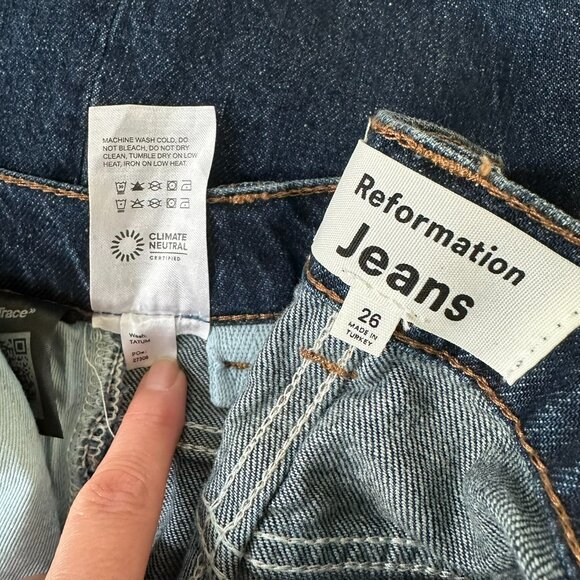 Reformation Miami Pleated High Waist Trouser Jeans, Tatum (Dark Indigo), Size 26 - Picture 5 of 6